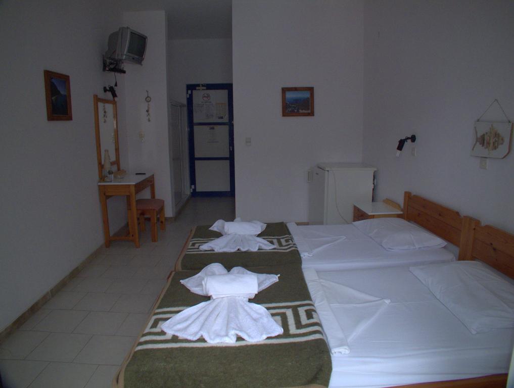 Hotel Sofia Marathókampos Екстериор снимка