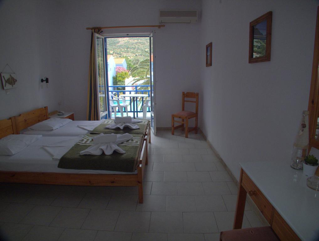 Hotel Sofia Marathókampos Екстериор снимка