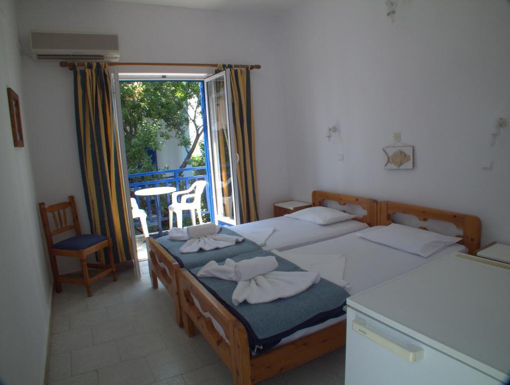 Hotel Sofia Marathókampos Екстериор снимка
