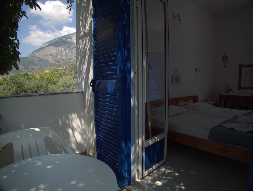 Hotel Sofia Marathókampos Екстериор снимка